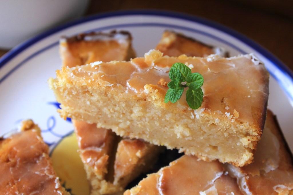 Bolo Clássico de Limão & Canela| Classic Lemon & Cinnamon&nbsp;Cake