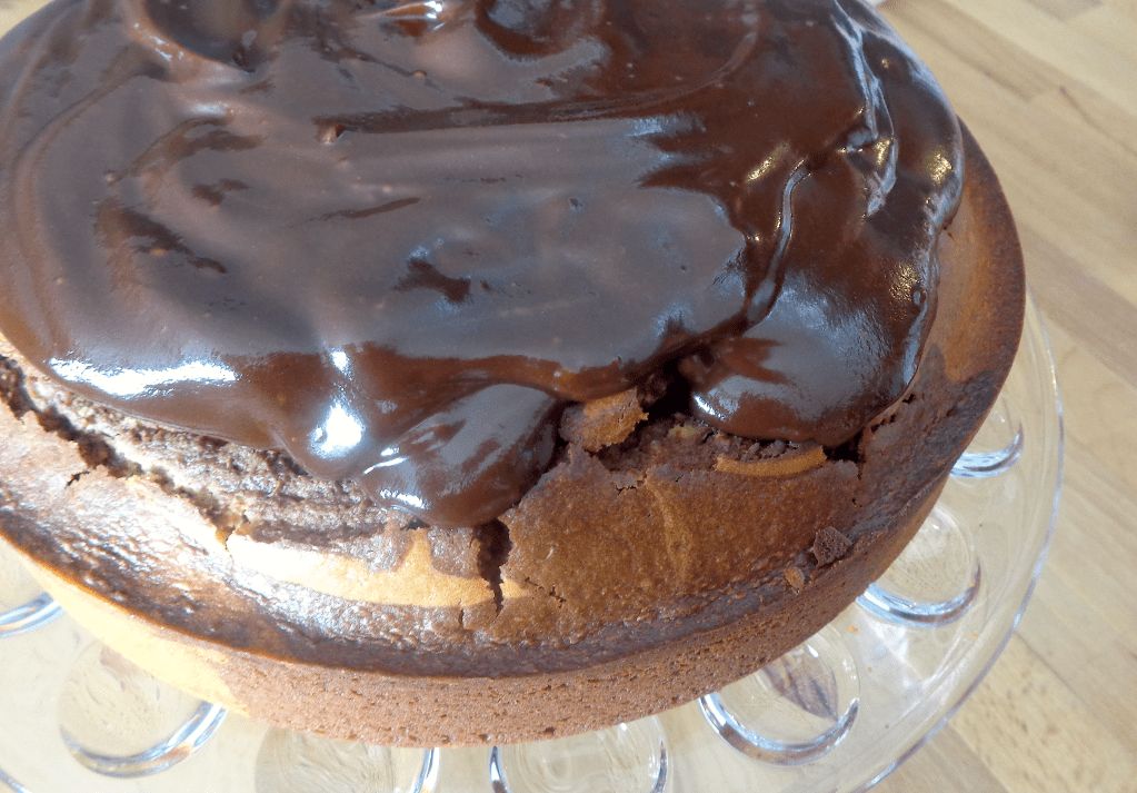 Bolo Mármore de Chocolate e Manteiga de Amendoim | Marble Chocolate Peanut Butter&nbsp;Cake