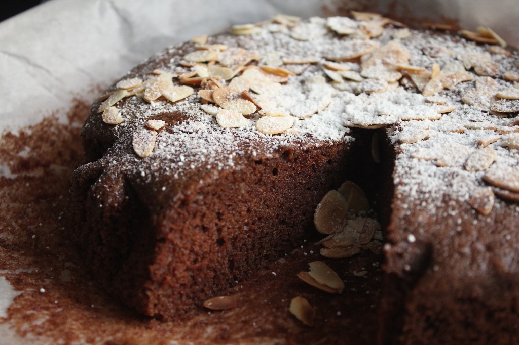 Bolo de Chocolate e Azeite | Chocolate & Olive Oil&nbsp;Cake