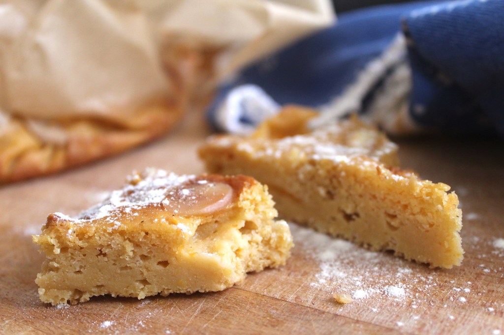 Delicioso Bolo de Alperce e Amêndoa para o Verão | Apricot and Almond Cake Recipe for Summer&nbsp;Celebrations